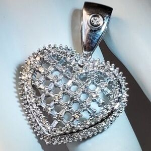 Heart pendant 14k-585 solid Gold and earth natural sparkling Diamonds Heart